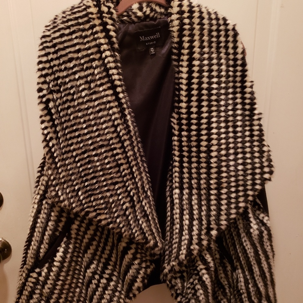 Faux fur vest